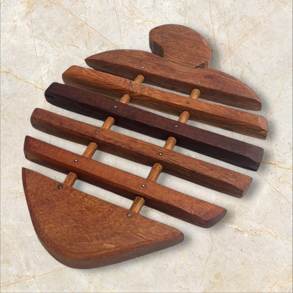 Handmade Strawberry Teak Wood Trivet for Hot Dishes, Pot Pan or Tea Pot Holder - Picture 5 of 10